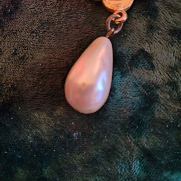 Coraline Made in USA designer runway earrings faux pearl large 3 inches by 1 1/2 - Picture 9 of 10
